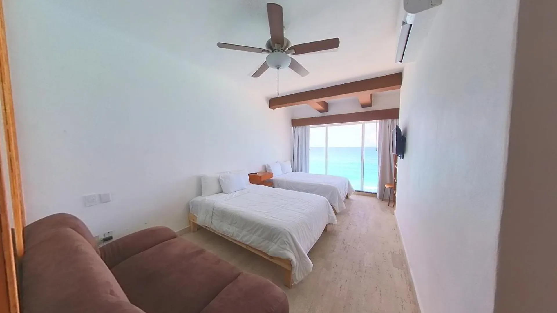 Vista Del Mar - Cancun Plaza 0*,